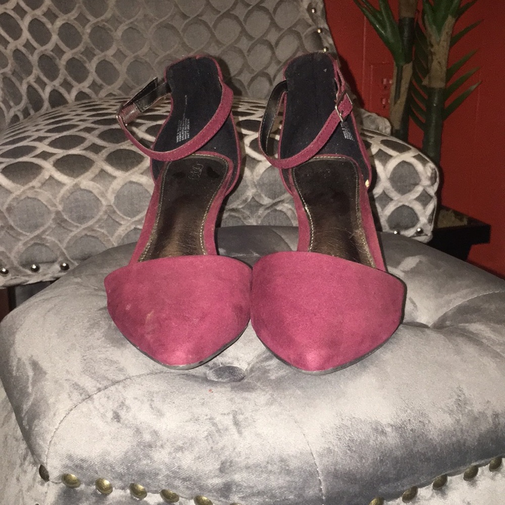 Purple suave heels